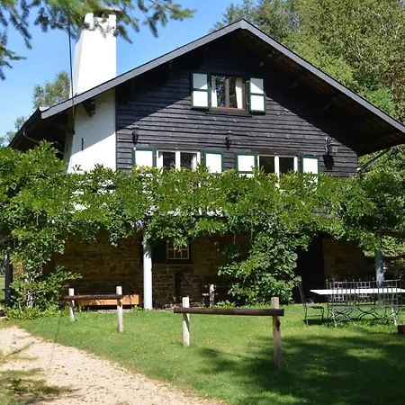 Chalet Luxury Pet Friendly In Bi Vre Near Forest