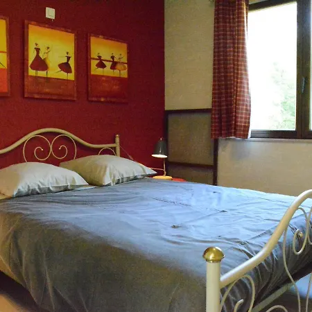 Luxury Pet Friendly In Bi Vre Near Forest Chalet