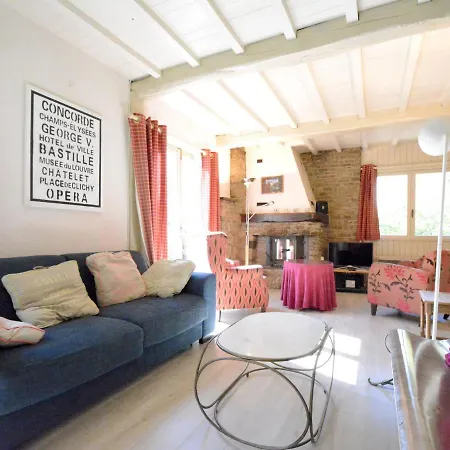 Luxury Pet Friendly In Bi Vre Near Forest Chalet